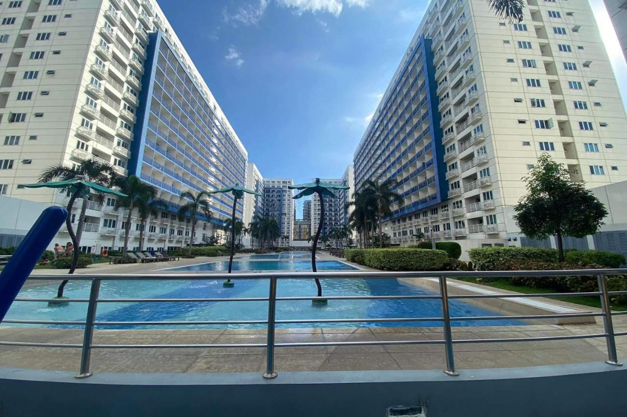 Madison'S Place At Sea Moa マニラ市 エクステリア 写真