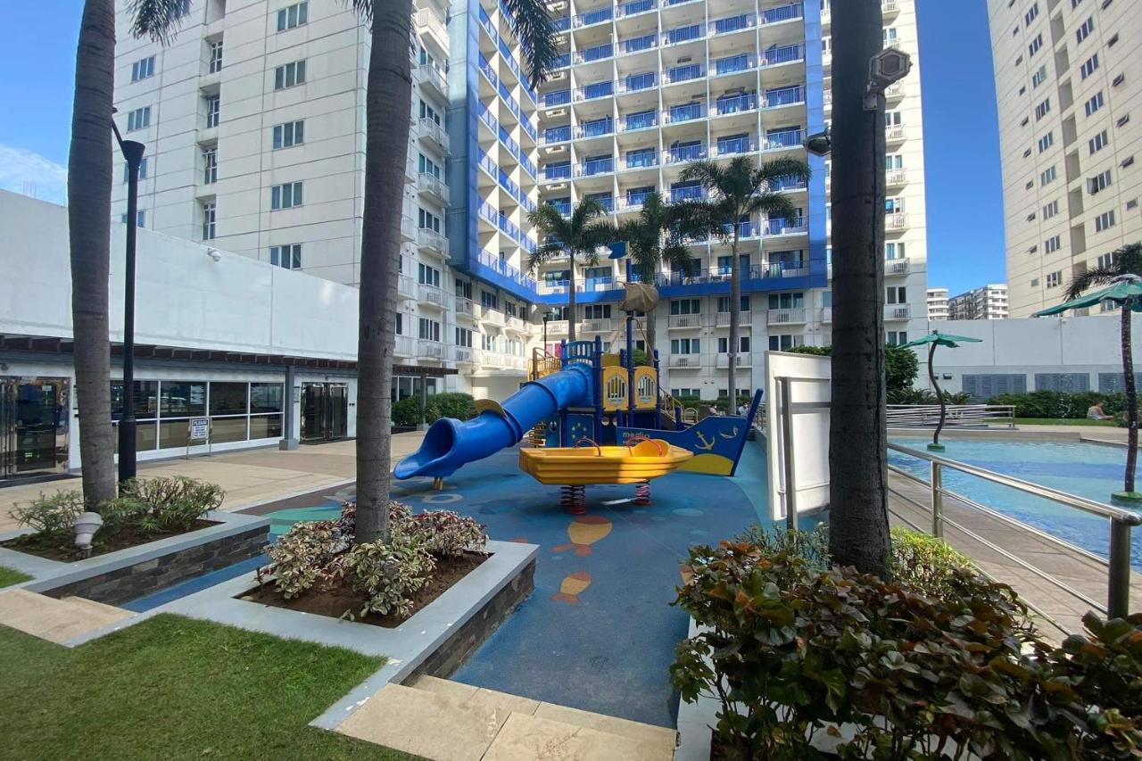 Madison'S Place At Sea Moa マニラ市 エクステリア 写真